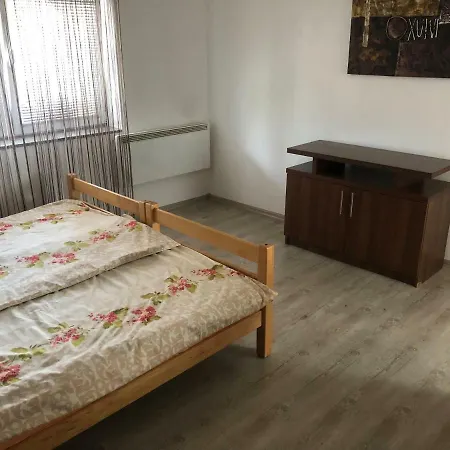 Mejdan Apartmant *